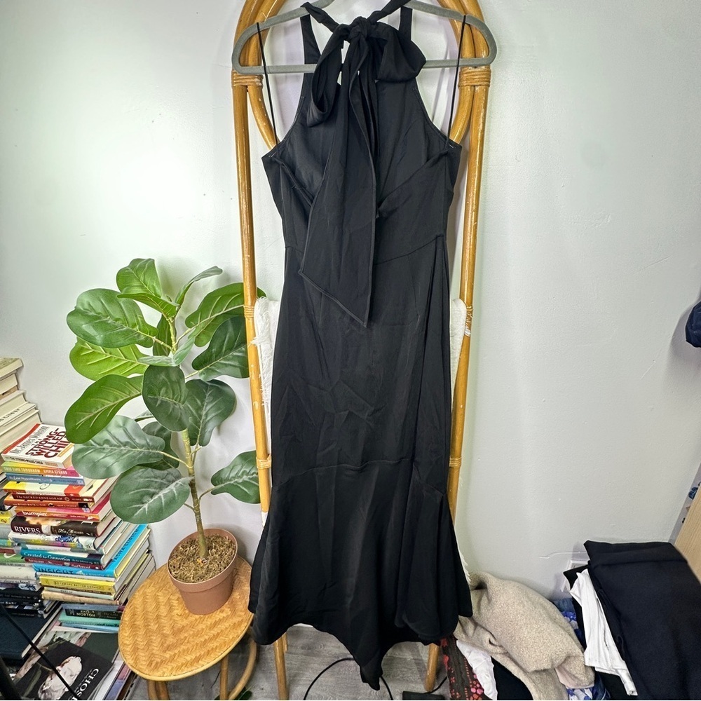 Belle Badgley Mischka Black Halter Neck Cocktail Midi Dress sz 4 - Picture 4 of 8